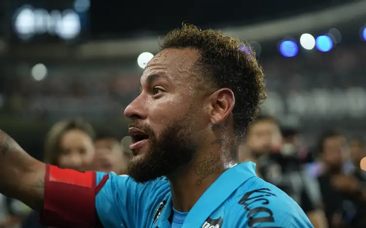 Neymar vira manchete na Europa após confusão: 'Foi lamentável